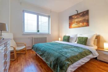 Cosy flat close to central, Bratislava (fotografie 4)