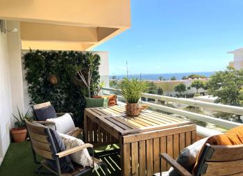 Lux Apt in Priv Condo with Pool, near Beach, Parking & Easy Access to Lisbon, Parede (zdjęcie 2)