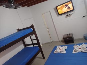 Yellow House Hostel, Медельин (фото 4)