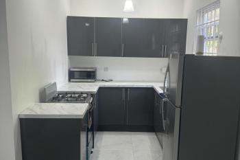 1 Bed - Sleeps 4 - Parking - 5 Min to Beach, Mammee Bay (foto 2)