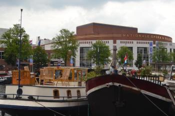 art deco houseboat on super location, Amsterdam (photo 4)