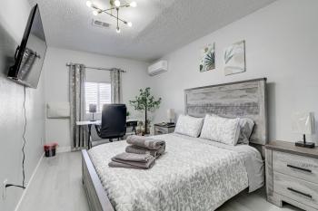 2 bedrooms Guest house by strip, Las Vegas (foto 5)