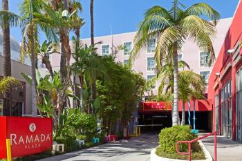 Ramada Plaza by Wyndham West Hollywood Hotel & Suites, Los Angeles (photo 2)