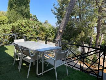 Spacieuse villa dans les pins, Marseille (photo 3)