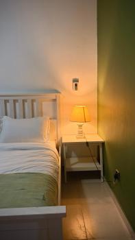 Studio-Like Private Bedroom with Balcony & Private Washroom in JLT, Dubai (Foto 3)