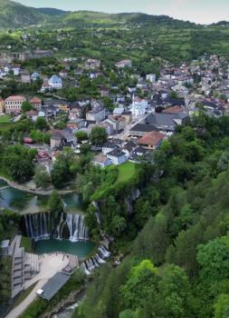 Dinn, Jajce (foto 4)