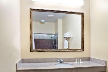 SureStay Studio by Best Western Conroe Downtown, Conroe (photo 2)