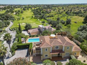 Perfect Golf & Beach Villa for 8 people, Estômbar (fotografie 2)