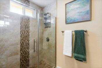 6 Beds 3 Baths Pool BBQ Near the Strip, Las Vegas (foto 4)
