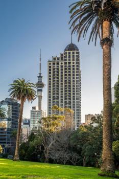 Art-deco glam - best part of CBD, Auckland (photo 4)
