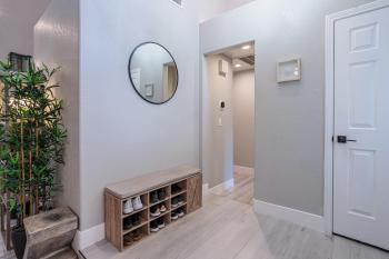 Waterfront Townhouse w Pond & Fire Pit U015, Las Vegas (fotografie 4)