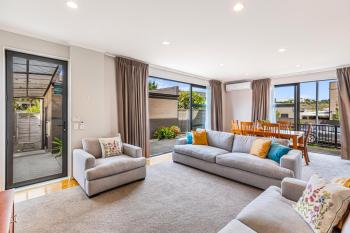 Comfy 4BR Home w Mt Wellington View Zodiak Stays, Auckland (fotografie 4)