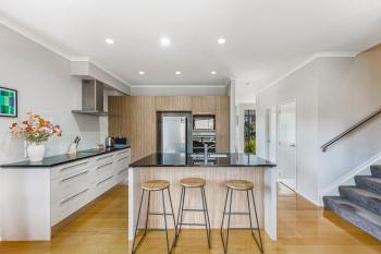 Comfy 4BR Home w Mt Wellington View Zodiak Stays, Auckland (fotografie 5)