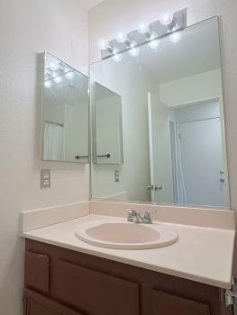 Stylish Renovated Home Near Strip, Stadium & Expo 35, Las Vegas (foto 2)