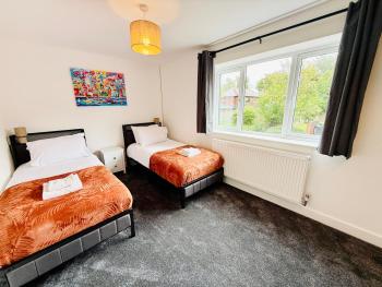 Spacious 4 Bed Home Near Metrolink Whitefield, Manchester (fotografie 4)