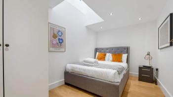 Liverpool City Centre Loft - Sleeps 6 Guests, Liverpool (photo 3)