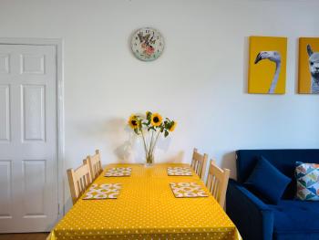Lovely Maindoor flat at Murrayfield with Gardens, Эдинбург (фото 3)