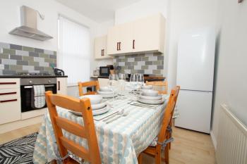 Cosy 2BR Flat Near Anfield & Goodison, Liverpool, Liverpool (photo 3)