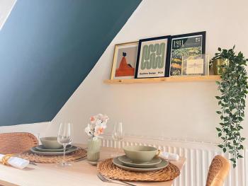#55 Spacious 2BR 2BA Home for 6 Near Hospital Liverpool Stay, Liverpool (photo 3)