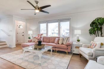 Stylish 3BR w Sunroom & Deck, Cleveland (foto 3)