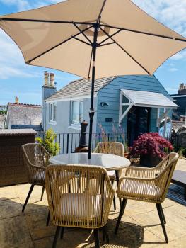 Little Trevio - seaside haven with parking and sea views, Brixham (foto 2)