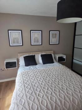 Wolverhampton Apartment with Free Parking 1 minute from the train station, Wolverhampton (photo 5)
