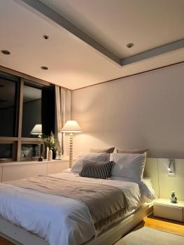 강남 신사 가로수길 코앞 대로변 안심귀가 New & Cozy Stay #1min to Sinsa Garosu-gil # Gangnam Quiet City View, Seoul (photo 5)