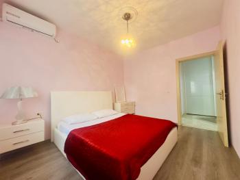 Tirana - GGpremiumstays ApartHotel - Double bedroom city center apartment - Airport shuttle - Private parking, Tirana (zdjęcie 4)