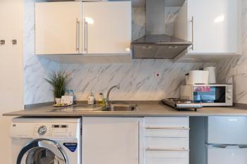 HAVN - Studio Apartment in Goldcrest Views, JLT, Dubai (photo 3)