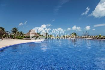 ☆BLUE NEST- Beachfront apartment by CASA PARAISO☆, Канкун (фото 3)