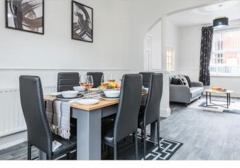 Modern 3BD House - Free parking - Fast WiFi, Mánchester (foto 4)