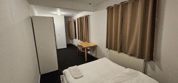 Zimmer in Würzburgerstraße, Brémy (fotografie 5)