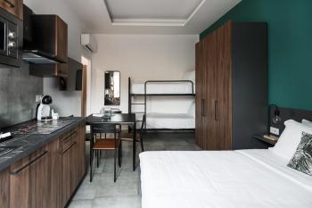 Materdei Rooms - Napoli Centro, Camere con cucina vicino Metro e colazione inclusa, Naples (photo 3)