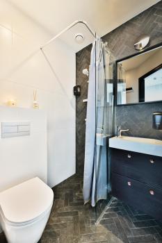 Thomas' Home - Trendy, Central & Balcony, Tallin (foto 3)