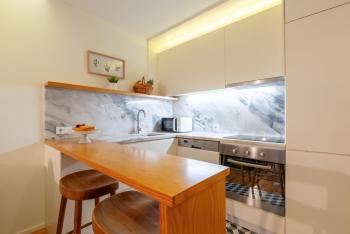 Lovely & Centre Flat with Terrace by HostWise, Porto (photo 4)