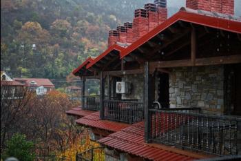 Hotel Παραδοσιακό, Kato Loutraki (Foto 5)