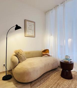 Japandi Pearl Designed Studio,Parking ,Aircon, O2, Praga (foto 5)