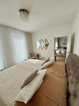 Die Harmonie - Modern Apartment near City Center with Free Private Parking, Bratislava (photo 4)