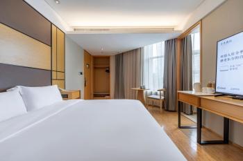 Ji Hotel Shanghai Changshou Road - Near Metro Line 13&14,Free Luggage Storage,English Service, Shanghai (Foto 3)