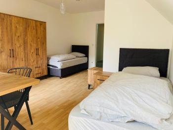 2 Bett Zimmer in Villa im Grunewald, Berlino (foto 3)