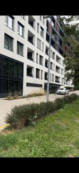 Apartment with Balcony and Parking, Danube & Green View, Bratislava (fotografie 2)