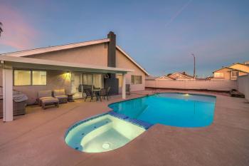 Wedgewood 10 min to Strip Private Pool Spa, Las Vegas (fotografie 2)
