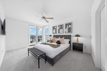 Sea Breeze Escape 3BR Coastal Gem with 2 Balconies, Los Angeles (fotografie 3)