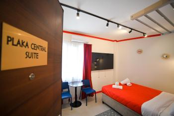 Plaka Suite Next to Acropolis by Zeus Suites, Athènes (photo 2)
