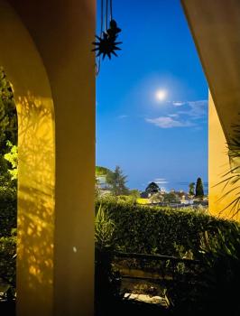 Nervi residenziale a due passi dal mare, Janov (fotografie 4)