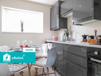 Tudors eSuites Four Bedroom House, Birmingham (fotografie 5)