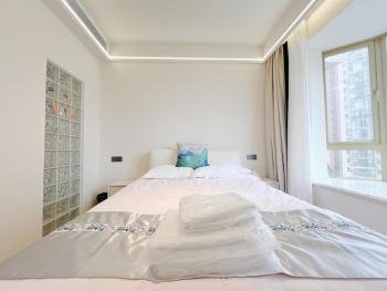 500-square-meter river view luxury home with elevator access near Yu Garden, Shanghai (photo 3)