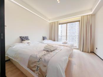 500-square-meter river view luxury home with elevator access near Yu Garden, Shanghai (photo 5)