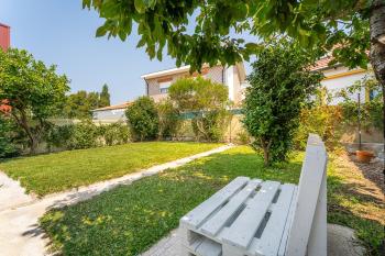 GuestReady - Rosemary's lovely home with a garden, Porto (zdjęcie 5)