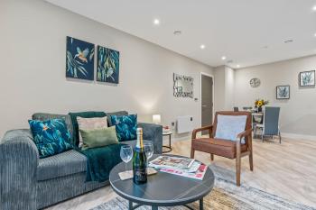 Stylish 1 Bed Flat by 53 Degrees Property in Birmingham City Centre, Birmingham (foto 2)